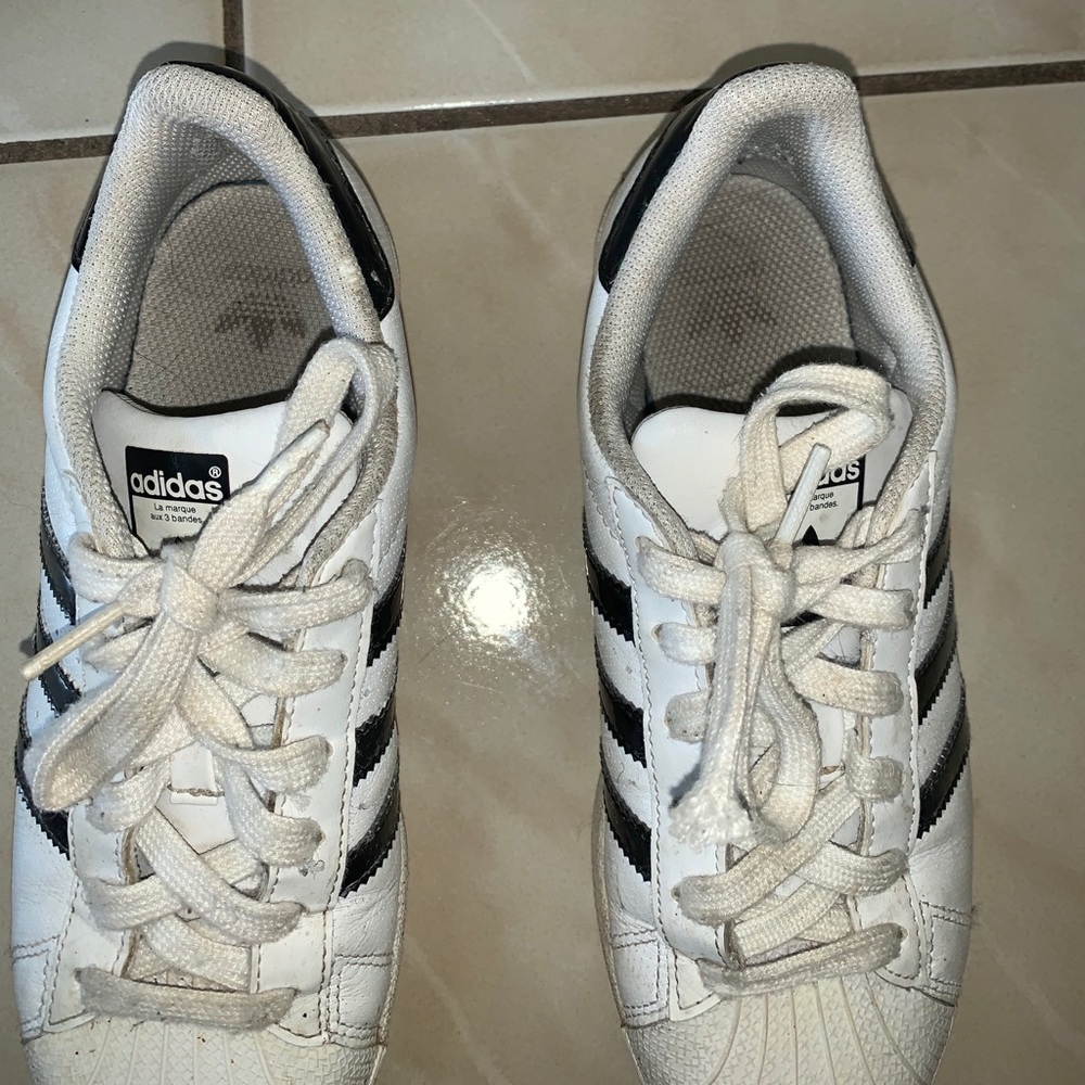 Adidas superstars - Picture 9 of 11